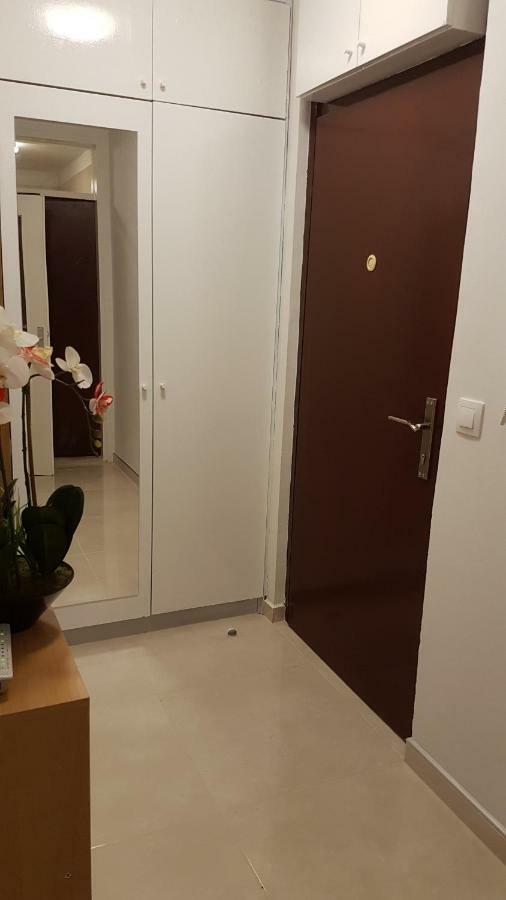 Apartment Jadranka พูลา ภายนอก รูปภาพ